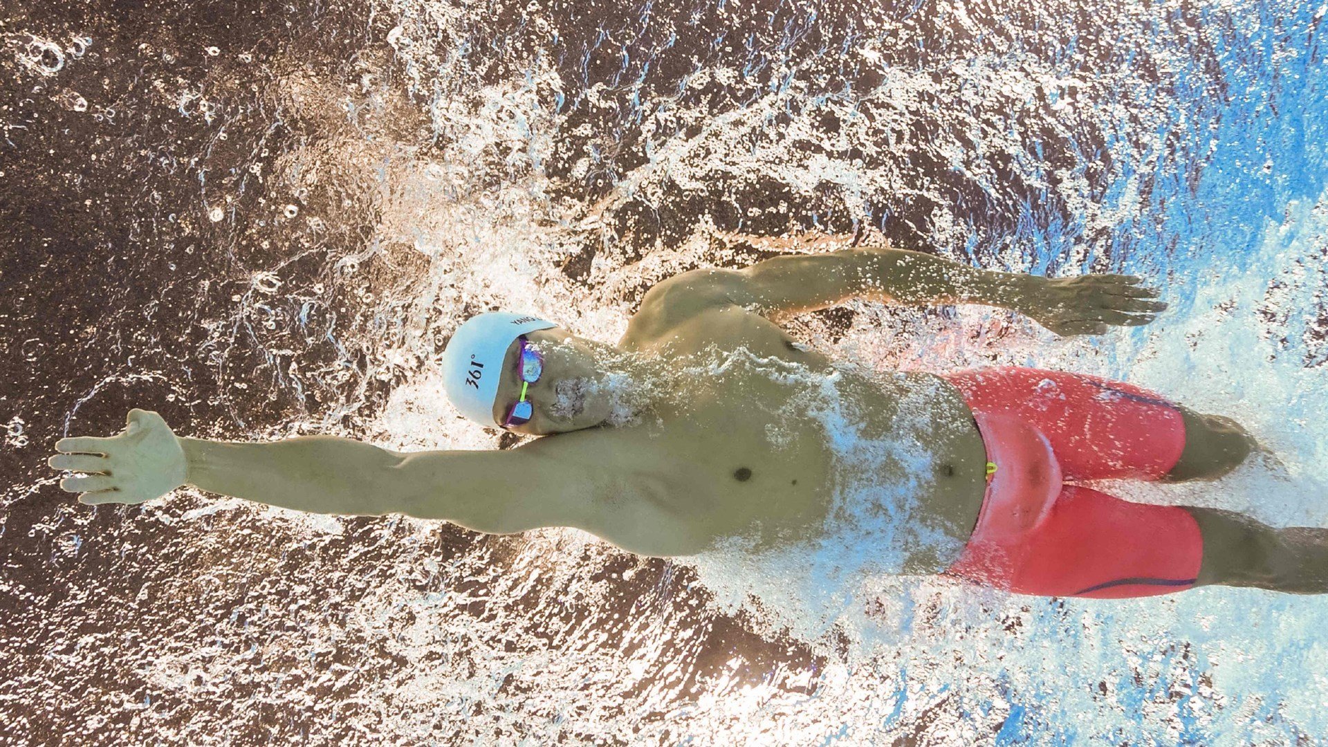 冬季滑雪运动装备升级，滑雪装备选择